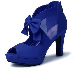 ✨NWT✨ Blue platform open toe heels